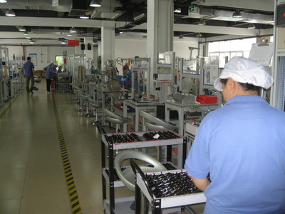 步進電機生產線 價格、廠家與工控系統裝備解析——瑞安市鴻發汽摩產品檢測臺設備廠應用實踐